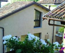 Italy Piedmont Guarene vacation rental compare prices direct by owner 14095864