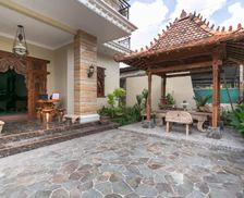 Indonesia Central Java Srondolwetan vacation rental compare prices direct by owner 14015468