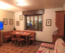 Italy Piedmont Sauze dʼOulx vacation rental compare prices direct by owner 4495116