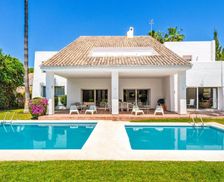Spain Andalucía Marbella vacation rental compare prices direct by owner 14713857