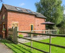 United Kingdom Cheshire Brereton cum Smethwick vacation rental compare prices direct by owner 23713544