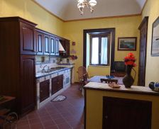 Italy Molise Macchiagodena vacation rental compare prices direct by owner 14377548