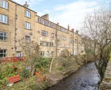 United Kingdom West Yorkshire Holmfirth vacation rental compare prices direct by owner 23729903