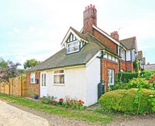 United Kingdom Suffolk Bawdsey vacation rental compare prices direct by owner 12755008