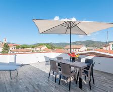 Italy Elba Marina di Campo vacation rental compare prices direct by owner 10187840