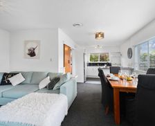 New Zealand Auckland Region Orewa vacation rental compare prices direct by owner 17424996