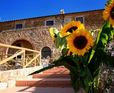 Italy Tuscany Campiglia Marittima vacation rental compare prices direct by owner 13740564