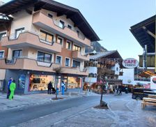 Austria Tyrol Mayrhofen vacation rental compare prices direct by owner 13102334