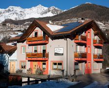 Italy Trentino Alto Adige Cogolo vacation rental compare prices direct by owner 14300395