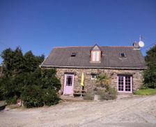 France Brittany Saint-Ségal vacation rental compare prices direct by owner 13631997