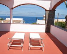 Spain Catalonia Cadaqués vacation rental compare prices direct by owner 14656858