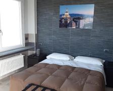 Italy Piedmont Caselle Torinese vacation rental compare prices direct by owner 14463852