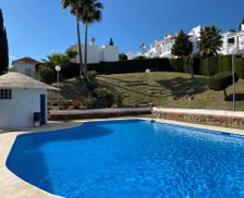 Spain Andalucía Estepona vacation rental compare prices direct by owner 15903302