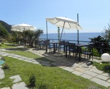 Italy Liguria Corniglia vacation rental compare prices direct by owner 15861788