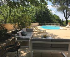 France Languedoc-Roussillon Castillon-du-Gard vacation rental compare prices direct by owner 19124416