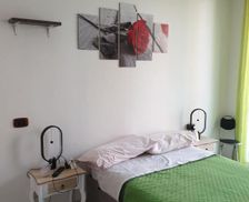 Italy Lombardy Gallarate vacation rental compare prices direct by owner 13919605