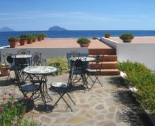 Italy Salina Santa Marina Salina vacation rental compare prices direct by owner 18595026