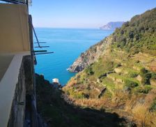 Italy Liguria Corniglia vacation rental compare prices direct by owner 29894261