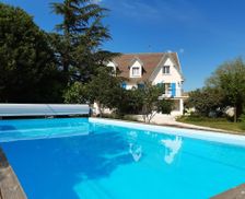 France Burgundy Corpeau vacation rental compare prices direct by owner 13777681