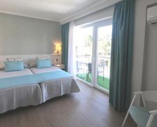 Spain Majorca Paguera vacation rental compare prices direct by owner 17972198