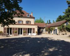 France Auvergne Yzeure vacation rental compare prices direct by owner 16082770