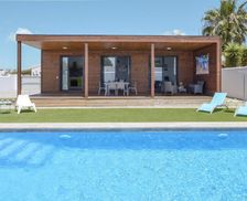 Spain Andalucía Conil de la Frontera vacation rental compare prices direct by owner 15071790