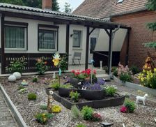 Germany Saxony-Anhalt Schönhauser Damm vacation rental compare prices direct by owner 13617629