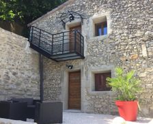 France Rhône-Alps Baix vacation rental compare prices direct by owner 18266401