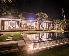 Indonesia Bali Singaraja vacation rental compare prices direct by owner 13498452