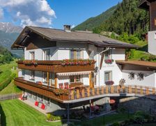 Austria Tyrol Hopfgarten in Defereggen vacation rental compare prices direct by owner 13927094