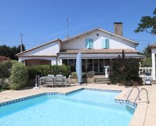 France Aquitaine Lamothe-Landerron vacation rental compare prices direct by owner 14236798