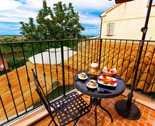 Italy Marche Salomone vacation rental compare prices direct by owner 6636214