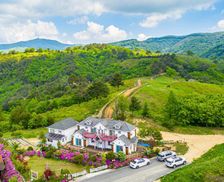 South Korea Gangwon-Do Pyeongchang vacation rental compare prices direct by owner 16103041
