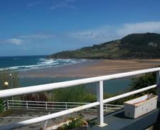 Spain Basque Country Mundaka vacation rental compare prices direct by owner 14253850