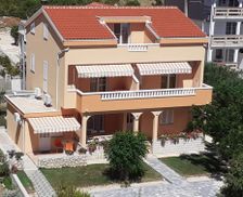 Croatia Pag Island Novalja vacation rental compare prices direct by owner 14599252