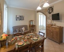 Italy Veneto Cavalcaselle vacation rental compare prices direct by owner 4587925