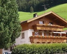 Italy Trentino Alto Adige Cadipietra vacation rental compare prices direct by owner 14188393