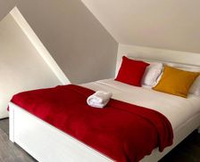 United Kingdom Bedfordshire Luton vacation rental compare prices direct by owner 5382662