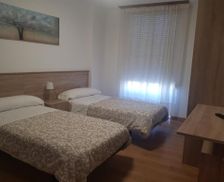 Spain Galicia Puentedeume vacation rental compare prices direct by owner 13663937