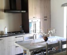 Italy Tuscany Bagni San Filippo vacation rental compare prices direct by owner 14763456