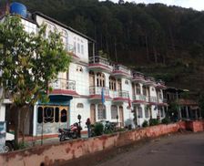 India Uttarakhand Uttarkāshi vacation rental compare prices direct by owner 16079945