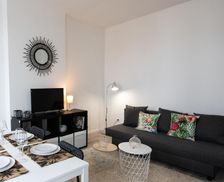 France Auvergne-Rhône-Alpes Villeurbanne vacation rental compare prices direct by owner 4001702