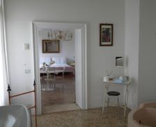 Italy Veneto Rosà vacation rental compare prices direct by owner 14079531