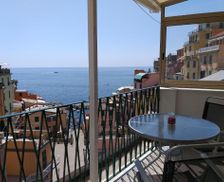 Italy Liguria Riomaggiore vacation rental compare prices direct by owner 15224667