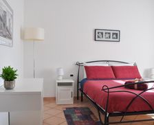 Italy Lombardy Certosa di Pavia vacation rental compare prices direct by owner 14047412