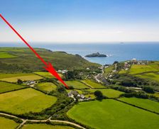 United Kingdom Cornwall Mullion vacation rental compare prices direct by owner 14061577