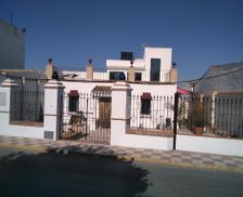 Spain Andalucía Villanueva del Ariscal vacation rental compare prices direct by owner 14225275