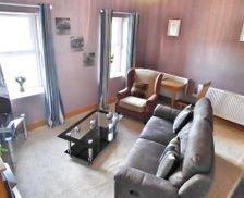 United Kingdom Anglesey Pentraeth vacation rental compare prices direct by owner 14050810