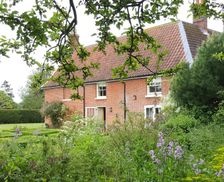 United Kingdom Norfolk Attleborough vacation rental compare prices direct by owner 13836489