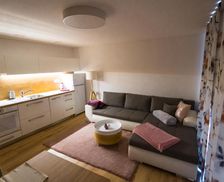 Slovakia Žilinský kraj Terchová vacation rental compare prices direct by owner 14374698